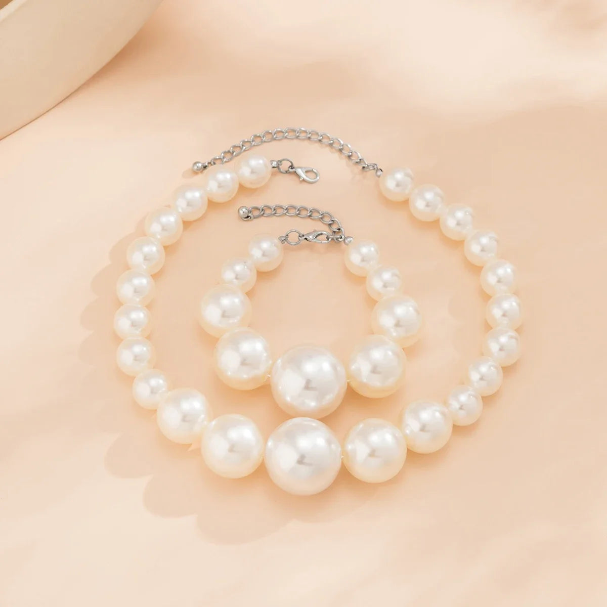 2Pcs Exaggerated Big Imitation Pearl Choker Necklace Bracelets - Diachris