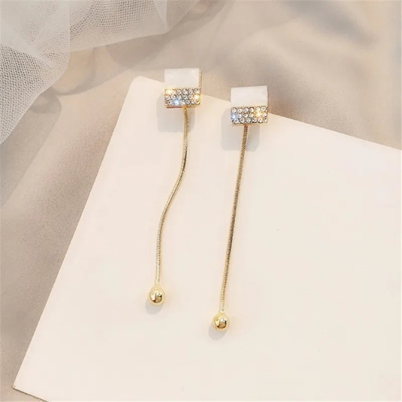 Classic Shiny Crystal Earrings - Diachris