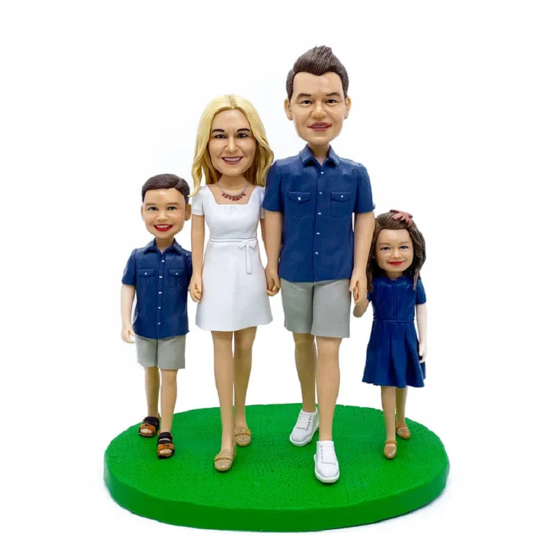 🔥🔥 Handmade Bespoke. Head-to-Toe Custom Bobbleheads Dolls, Personalized Figurines, Based on Your Photos - Diachris