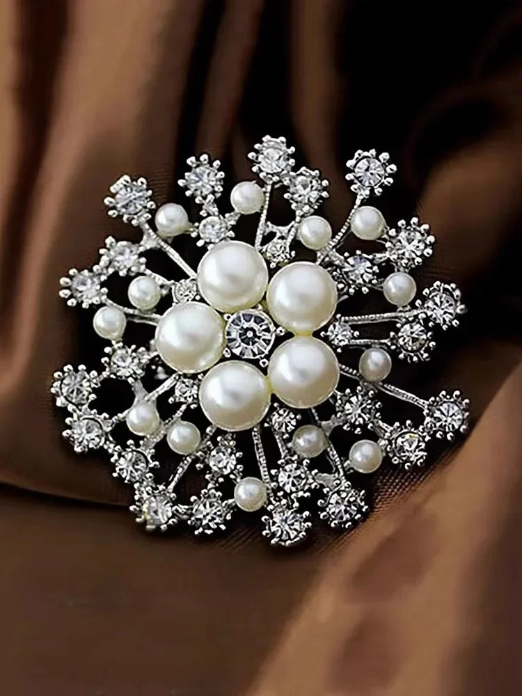 Crystal Brooch Large Snowflake Flower - Diachris