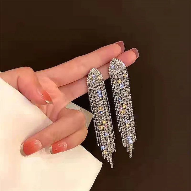 Classic Shiny Crystal Earrings - Diachris